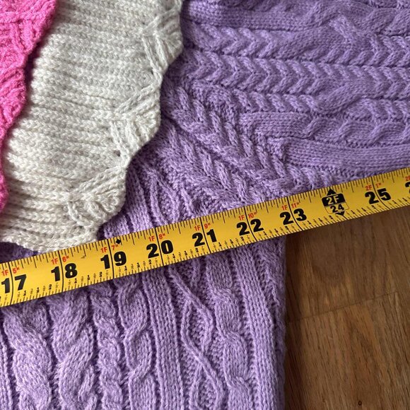 Strut & Bolt cable knit sweater, crew neck, ruffle detailing, V-front size L - Picture 7 of 14